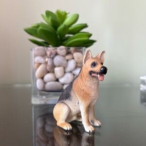 ★ Schleich 2008 German Shepherd Figurine ★